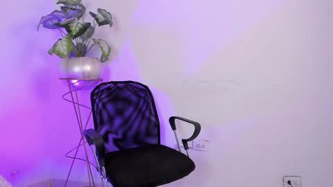   online show from 01/18/25, 06:03