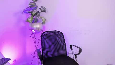   online show from 01/19/25, 05:26