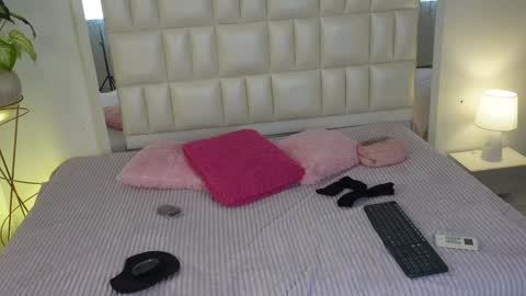   online show from 01/26/25, 05:34