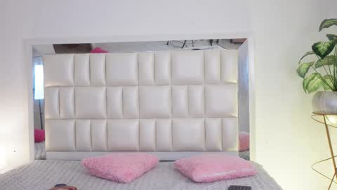   online show from 02/18/25, 04:48