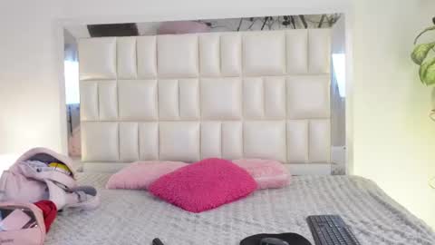   online show from 02/23/25, 04:50