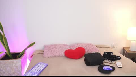  online show from 07/23/26, 03:59