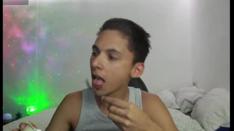 ARCHIBALDO online show from 03/02/25, 04:28