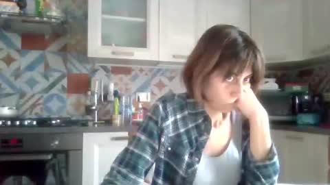 Snapshot of arcobalenorosa25 chatting on 05/14/26, 03:08 arcobalenorosa25 online show from 05/14/26, 03:08