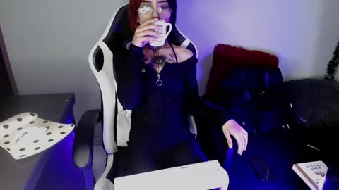 Snapshot of ardat_lili69 chatting on 01/06/25, 01:08 Ardat lili69 online show from 01/06/25, 01:08