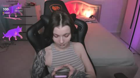 Snapshot of arden_moraine chatting on 07/31/26, 07:24 Im Arden online show from 07/31/26, 07:24