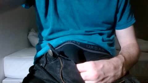 Arek online show from 12/19/25, 05:31