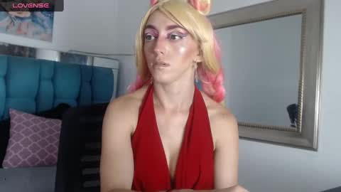 Sharlotte online show from 12/05/24, 08:44