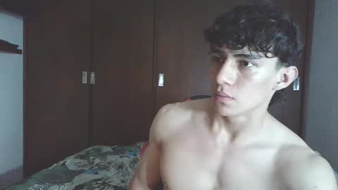 Ares D online show from 10/12/25, 02:43