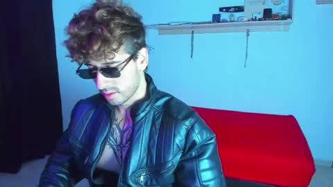 Snapshot of ares_blue chatting on 05/08/26, 01:38 ares blue online show from 05/08/26, 01:38