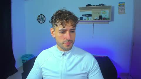 Snapshot of ares_blue chatting on 05/20/26, 11:16 ares blue online show from 05/20/26, 11:16