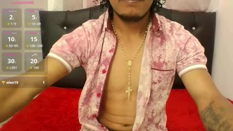 ares_hot_boy online show from 01/17/26, 11:37