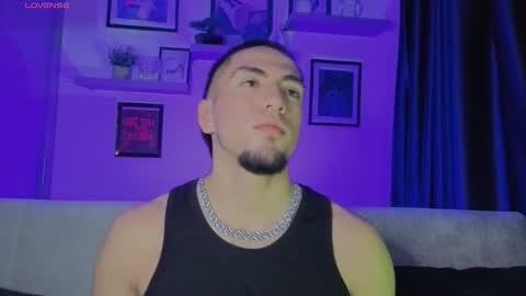 Mateo online show from 11/22/25, 04:11