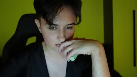 AresNoir online show from 09/19/25, 07:47