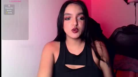 Bella online show from 11/02/25, 01:52