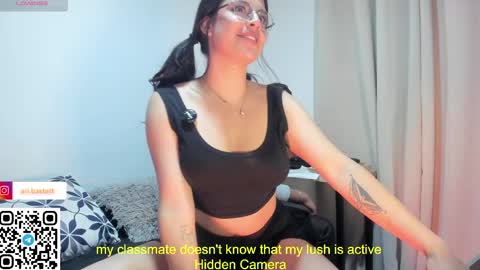 Ariana online show from 04/03/26, 01:03