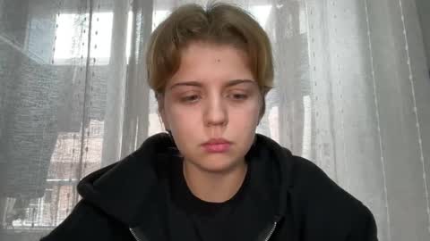 ari_crystal online show from 01/13/26, 04:12