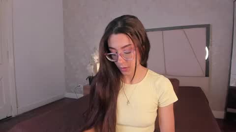 Ari Wilde online show from 05/09/26, 02:00
