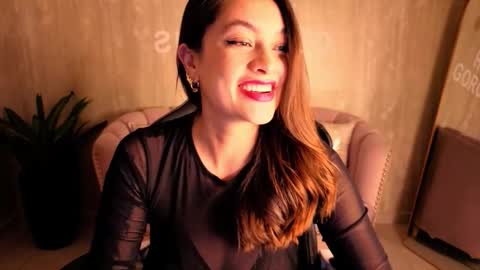 Aria95 a online show from 12/15/25, 08:02