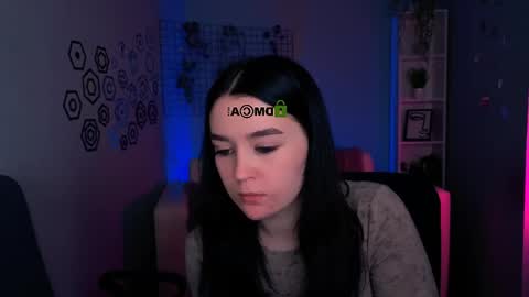 Aria online show from 04/21/26, 01:42