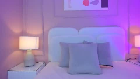 Snapshot of aria_greco chatting on 10/09/25, 02:31 Aria  online show from 10/09/25, 02:31