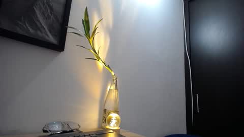  777 online show from 01/10/26, 04:09