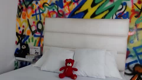 Snapshot of aria_martiin chatting on 12/09/24, 11:47 aria online show from 12/09/24, 11:47