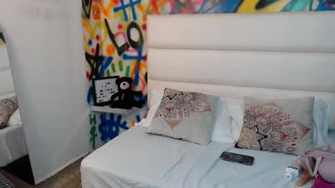 aria online show from 11/30/25, 10:30