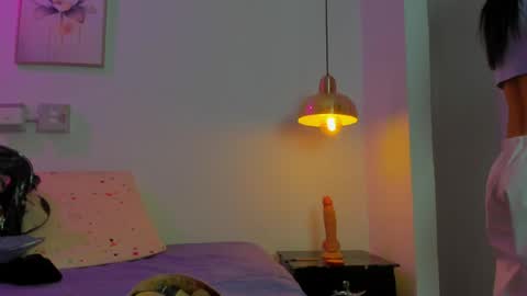 aria_millers1 online show from 04/28/26, 11:15