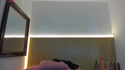 Snapshot of aria_millers_ chatting on 02/02/26, 11:09 Aria Millers online show from 02/02/26, 11:09