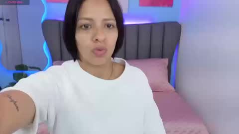 Aria online show from 11/14/25, 03:11