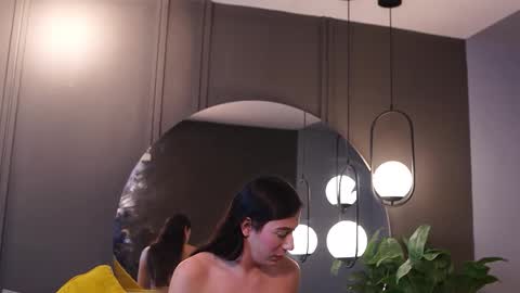 Ariaa online show from 02/17/26, 06:36