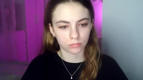 AriaCreazy online show from 12/11/24, 09:23