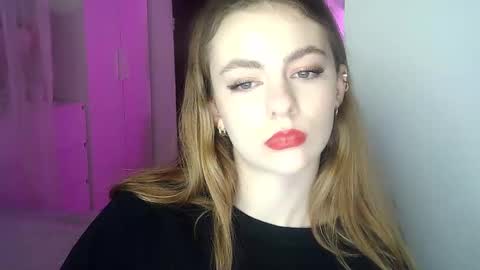 AriaCreazy online show from 12/12/24, 04:32