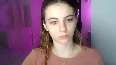 AriaCreazy online show from 12/15/24, 09:20