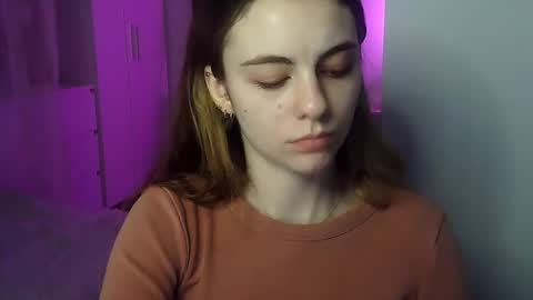 AriaCreazy online show from 12/18/24, 08:36