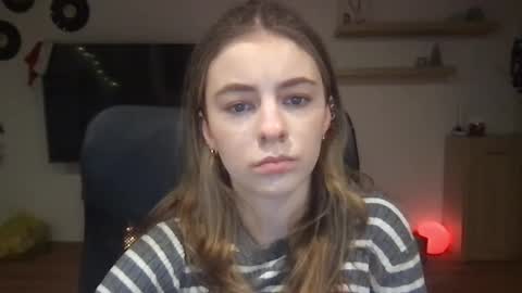 AriaCreazy online show from 12/23/24, 03:23