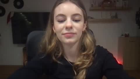 AriaCreazy online show from 12/27/24, 09:11