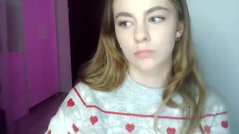 AriaCreazy online show from 01/05/25, 09:25