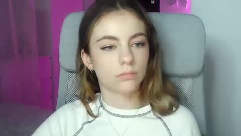 AriaCreazy online show from 01/31/25, 04:17