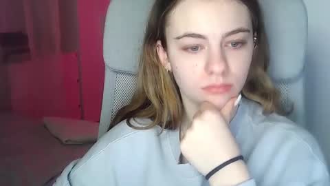 AriaCreazy online show from 02/09/25, 09:06