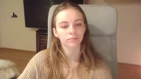 AriaCreazy online show from 10/21/25, 08:20