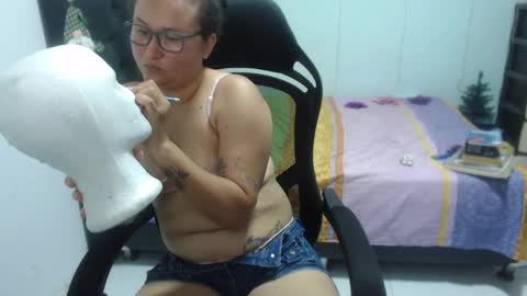 ...Ariana... online show from 11/13/25, 07:13