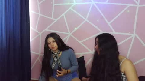 Snapshot of ariadna_and_antonella chatting on 06/04/26, 06:14 dafna lorens online show from 06/04/26, 06:14