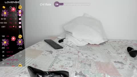 Snapshot of ariadna_cute chatting on 03/02/25, 06:37 linda online show from 03/02/25, 06:37