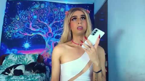 ariadna_dudamel online show from 01/13/26, 07:19