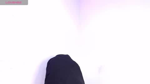 Ari online show from 01/14/25, 04:18