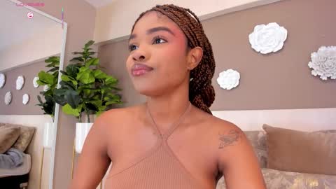 Aria Foster online show from 11/28/25, 04:04