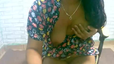 ariah13 online show from 04/18/26, 06:12