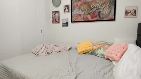 Ariah online show from 11/14/25, 08:51